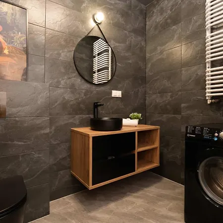 アパート Elegancki Blisko Rzeki W Gdansku By Renters *