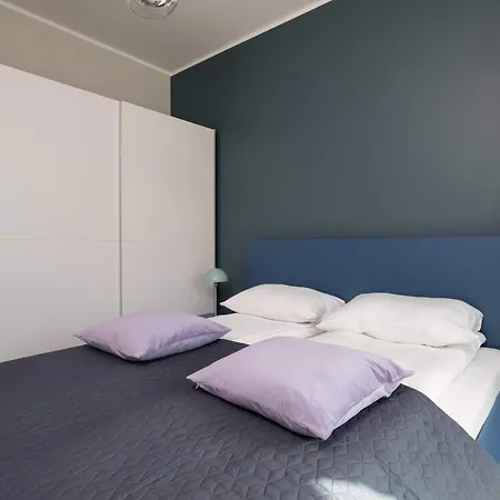 Elegancki Blisko Rzeki W Gdansku Z Parkingiem By Renters Gdansk