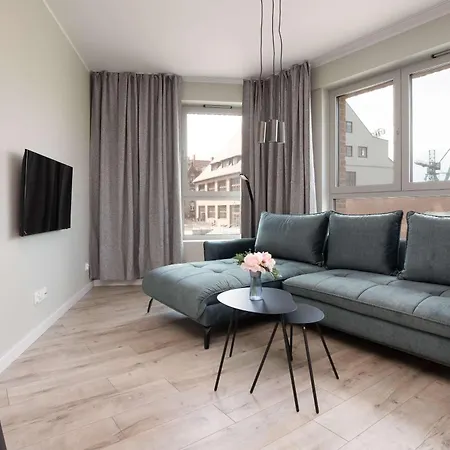 Elegancki Blisko Rzeki W Gdansku Z Parkingiem By Renters Apartment