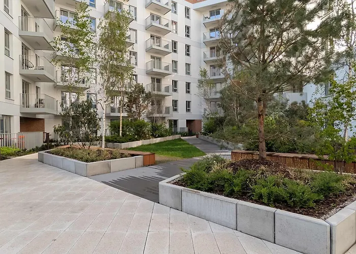 Elegancki Blisko Rzeki W Gdansku By Renters Danzica